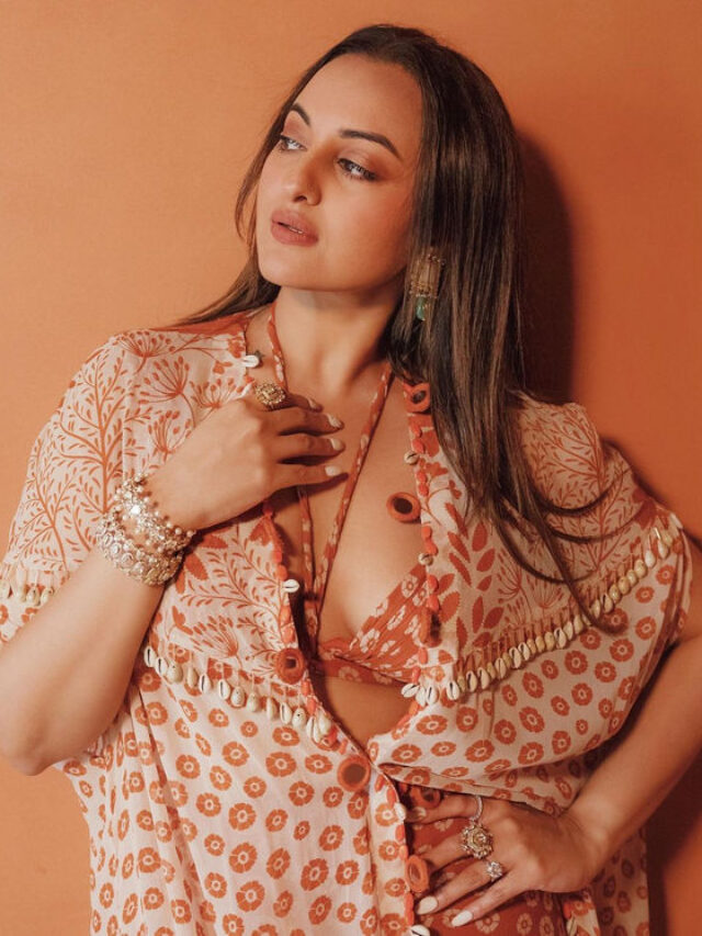 Sonakshi Sinha Exudes Chic Vibes In Stylish Printed Co